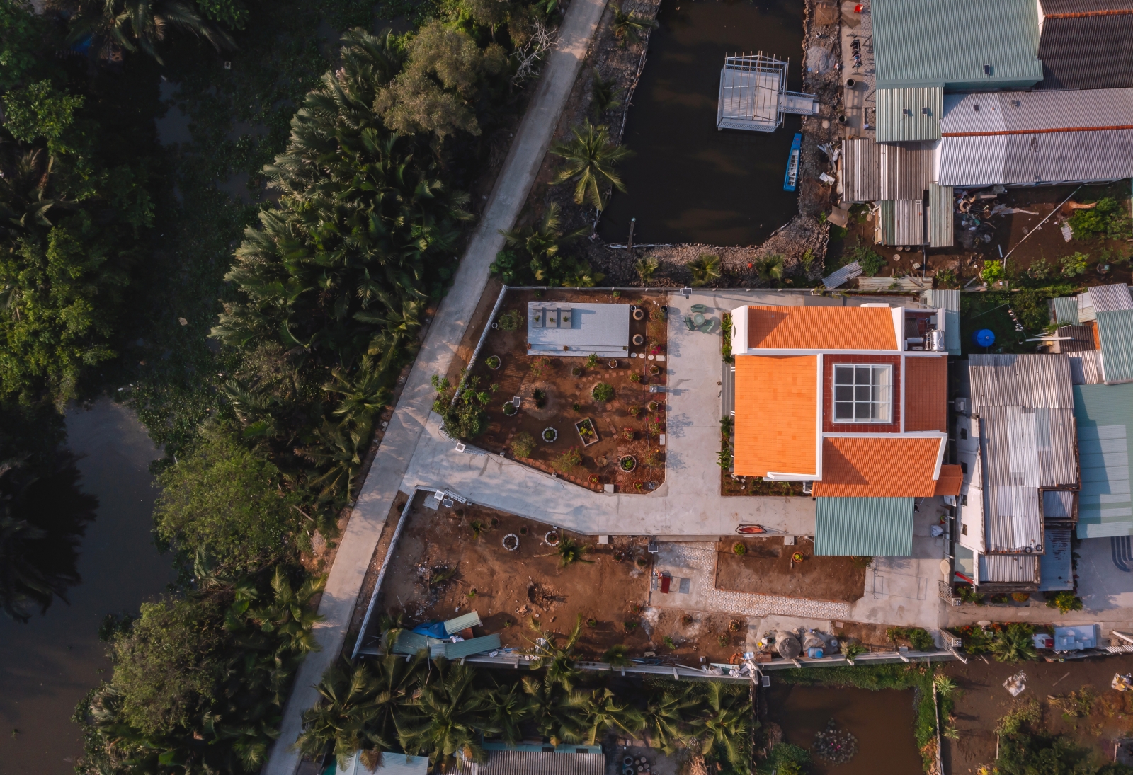 Bến Lức Retreat